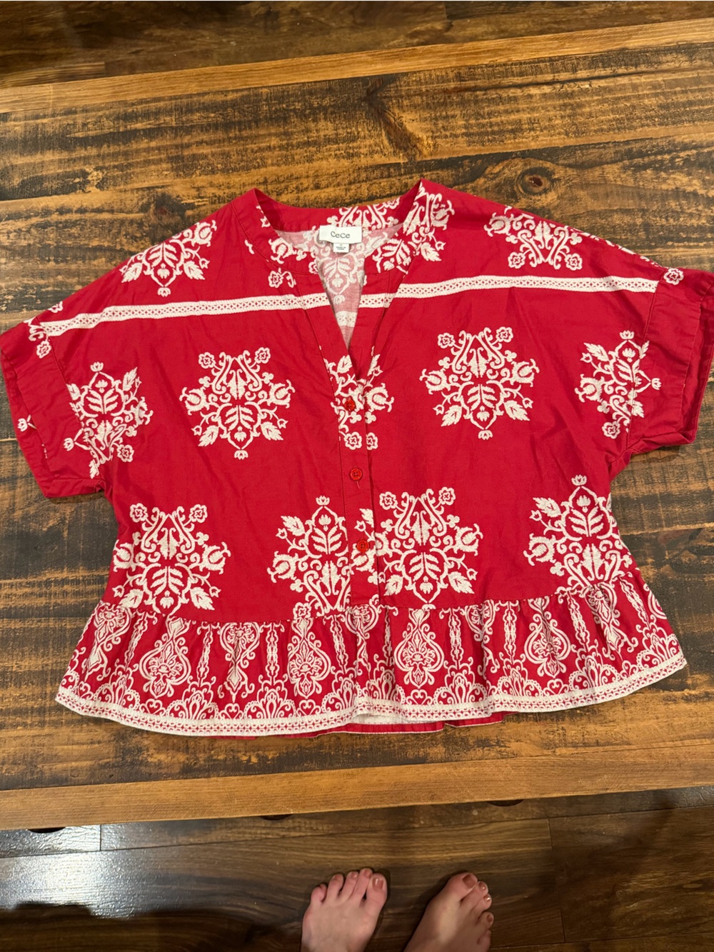 CeCe Red Short-Sleeve Cotton Top with White Print Accents